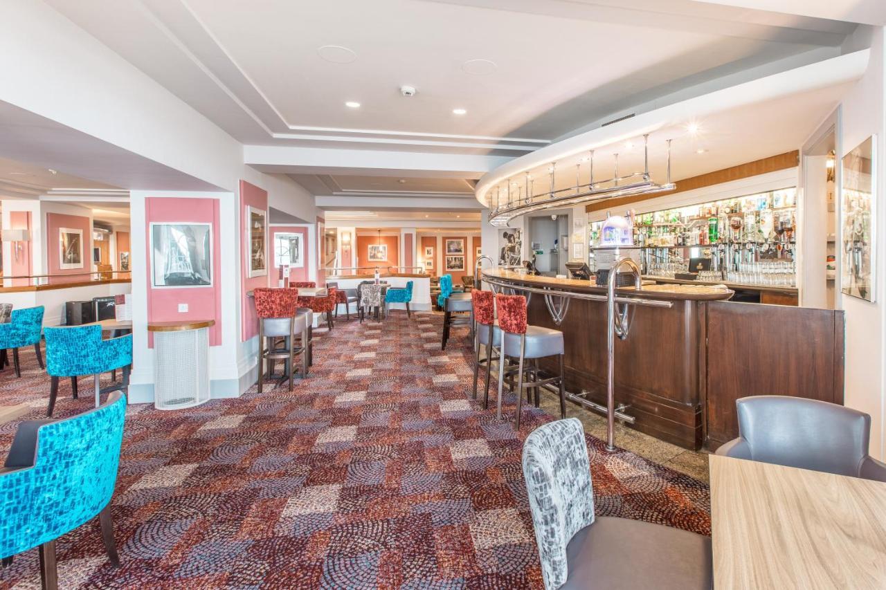 The Empress Hotel ดักลาส ภายนอก รูปภาพ