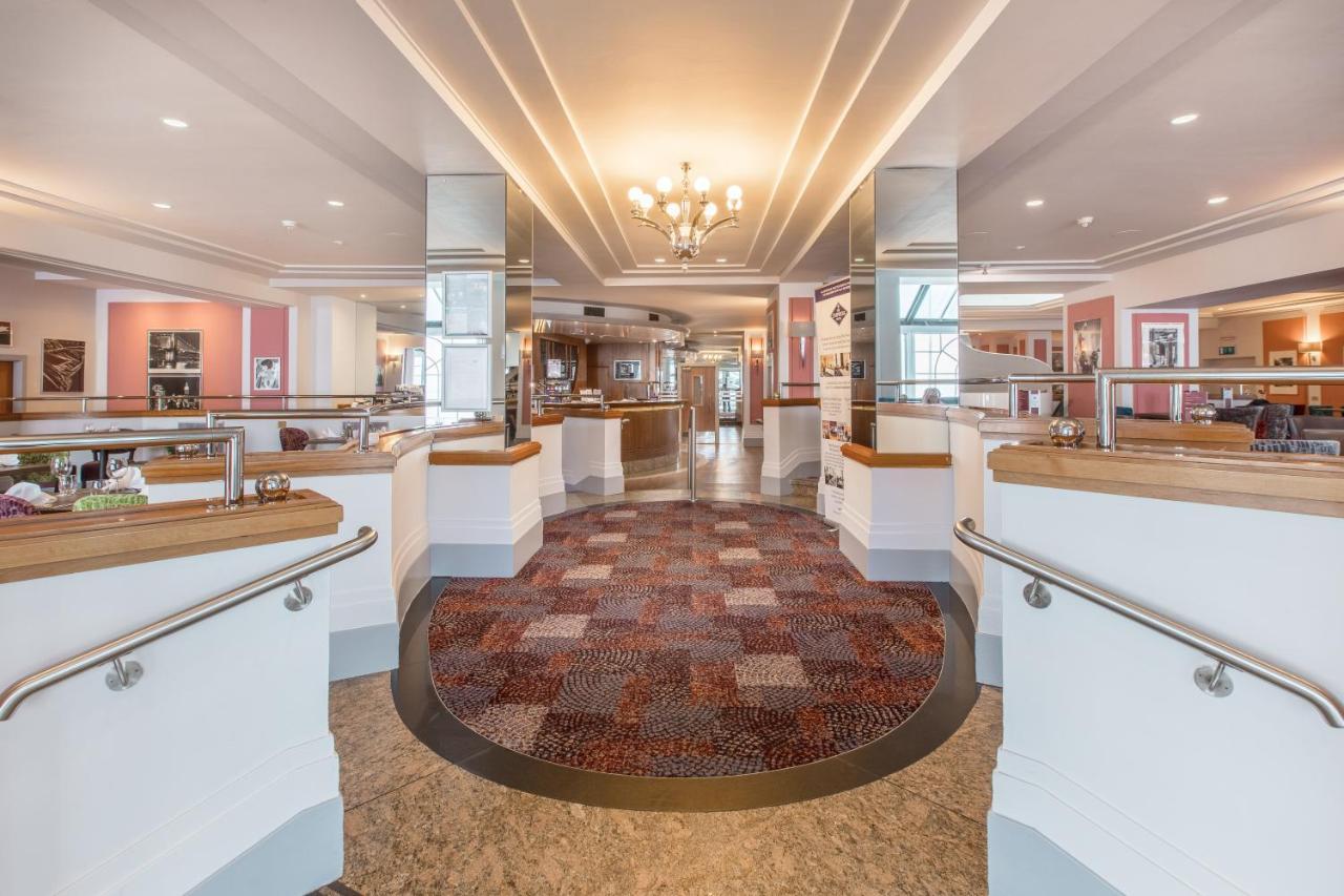 The Empress Hotel ดักลาส ภายนอก รูปภาพ